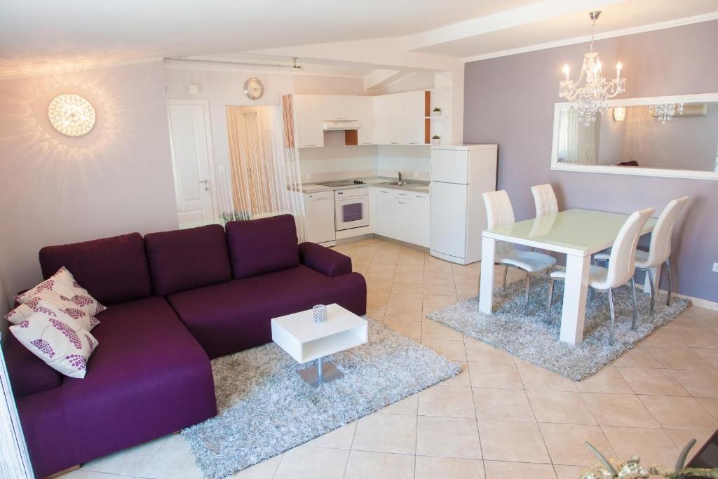 Apartments & Rooms Milcetic M マリンスカ 部屋 写真